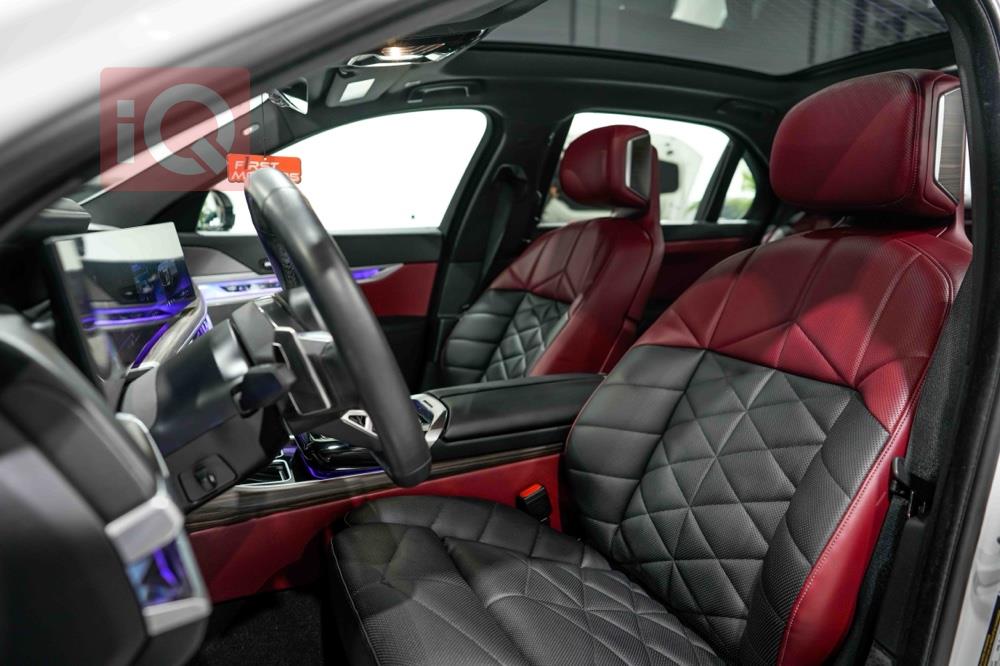 بي ام دبليو الفئة 7